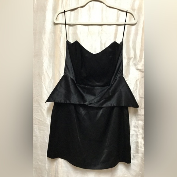 Mason Black strapless cocktail mini prom dress size 4 peplum Nwt date - Picture 2 of 5